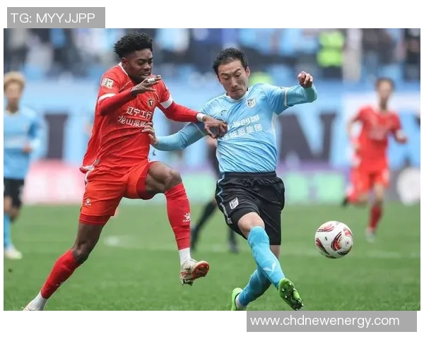 足球明星齐齐哈尔之行引发热议球迷期待见面会盛况 足球明星齐齐哈尔之行引发热议球迷期待见面会盛况