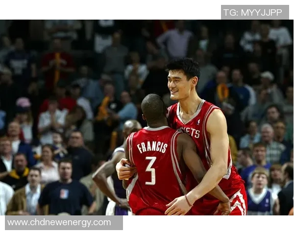 中圈篮球明星的辉煌历程与未来发展展望分析