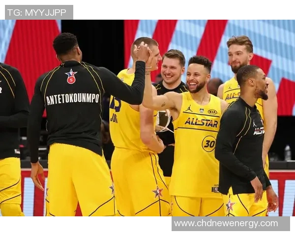 NBA篮球明星击掌瞬间集锦精彩时刻回顾让我们一起感受激情与友谊的碰撞 NBA篮球明星击掌瞬间集锦精彩时刻回顾让我们一起感受激情与友谊的碰撞
